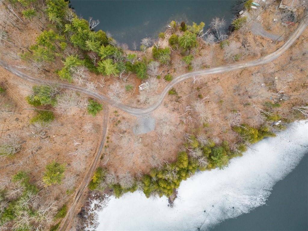 South Frontenac, ON L4A 3G7,271 30 ISLAND LAKE LN