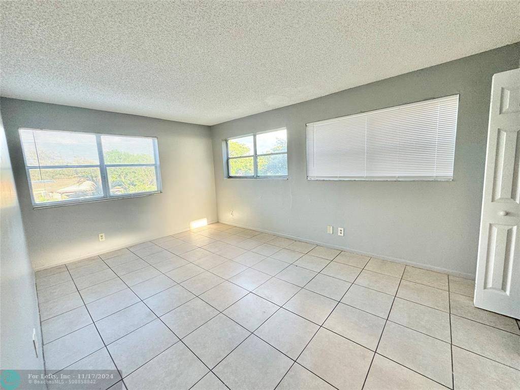 Coral Springs, FL 33065,3560 NW 114th TERR  #3560