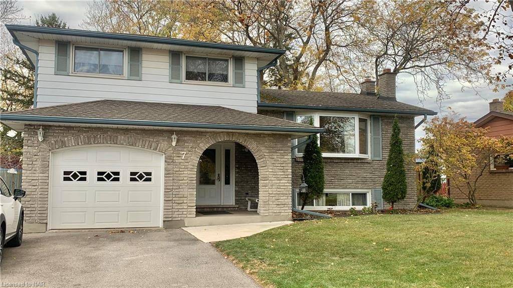 Welland, ON L3C 3P5,7 CRANBROOK CRES