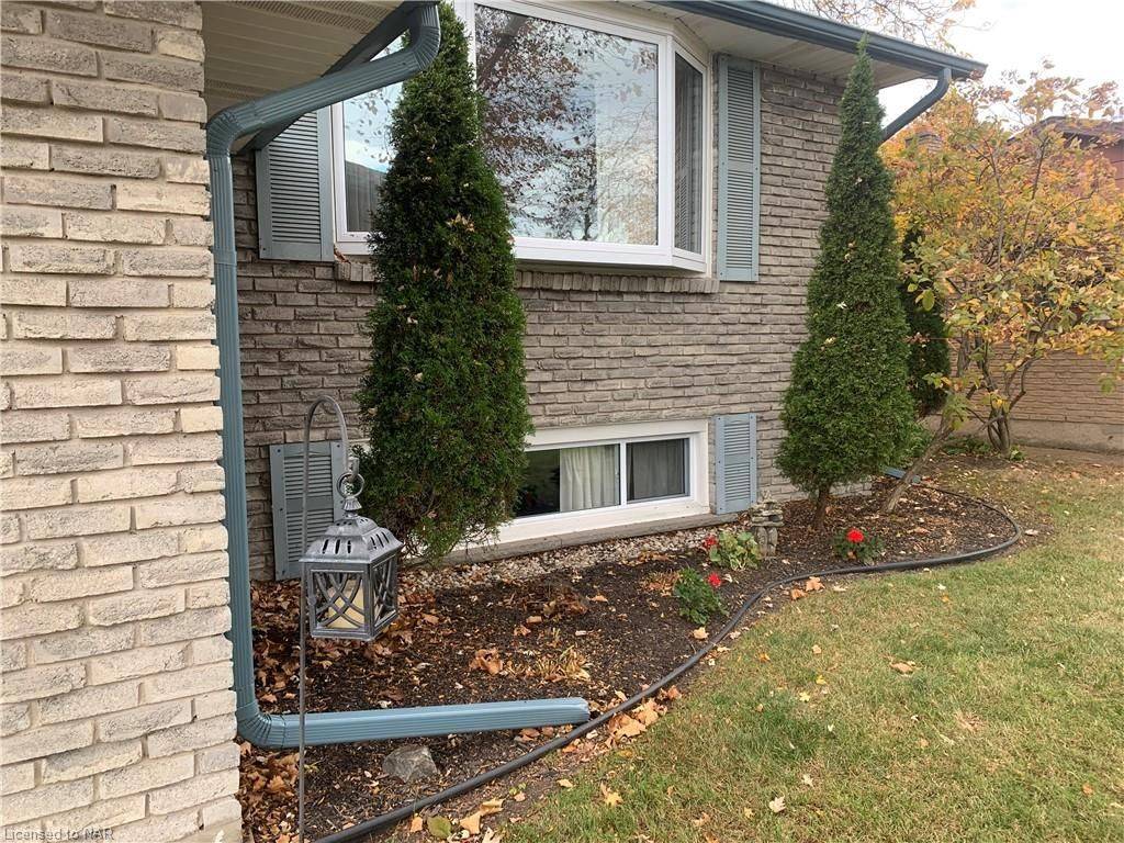 Welland, ON L3C 3P5,7 CRANBROOK CRES