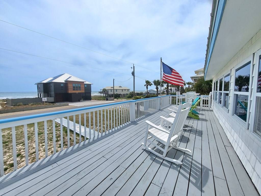 St. George Island, FL 32328,801 W Gorrie Dr