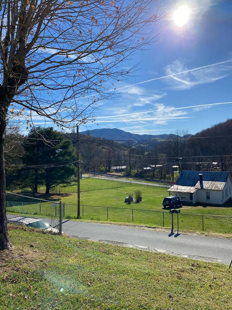 North Tazewell, VA 24630,224 Hopkins Street