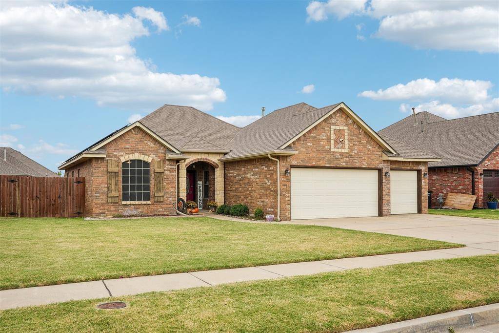 Moore, OK 73160,3104 San Juan Trail