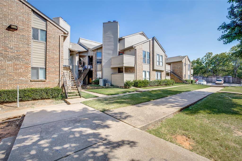 Arlington, TX 76012,1608 Pecan Chase Circle #39