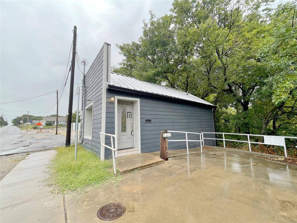 Sherman, TX 75092,701 W Houston Street