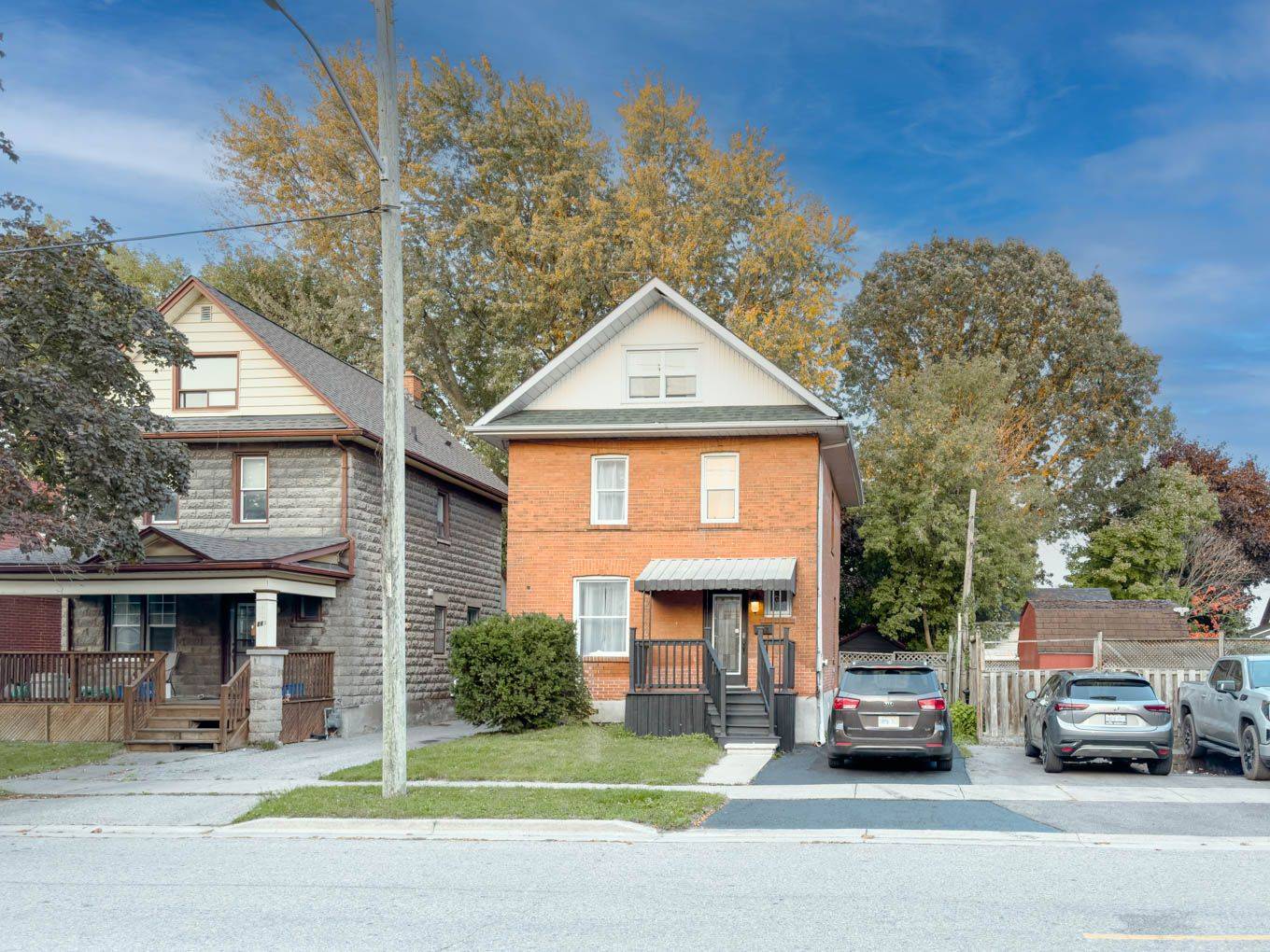 Oshawa, ON L1G 5N9,263 Haig ST