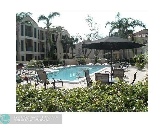 Coral Springs, FL 33071,833 Riverside Dr  #824