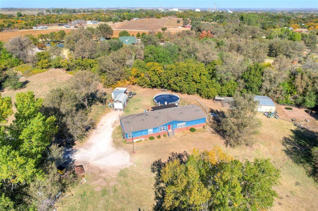 Woodward, OK 73801,40872 S County Road 198  #22