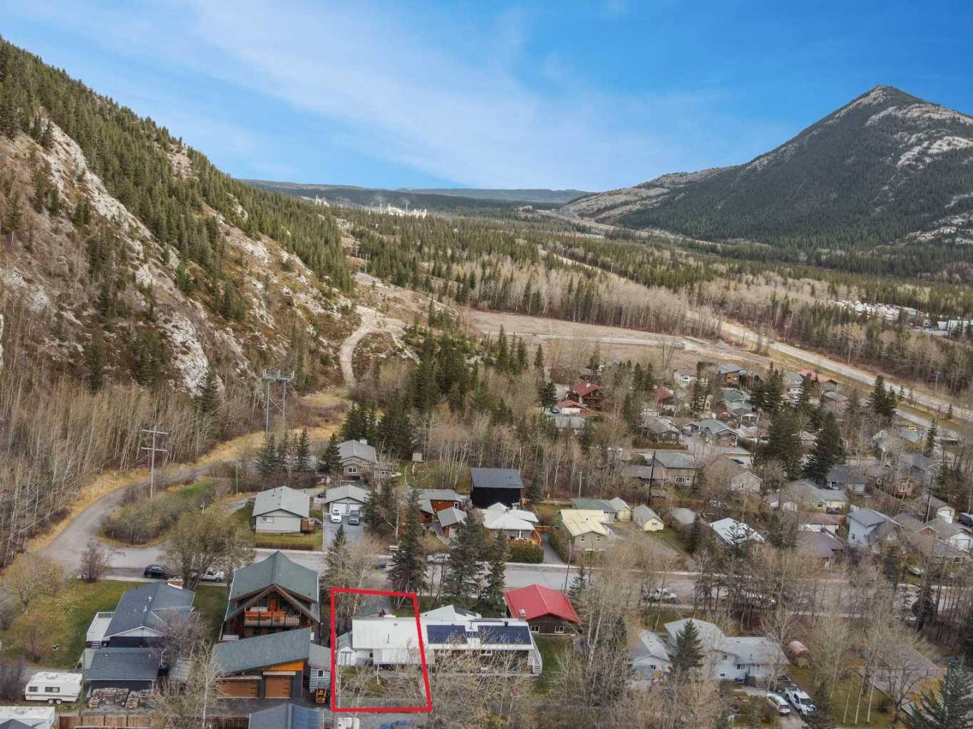 Exshaw, AB T0L2C0,23 Barrier Mountain Drive