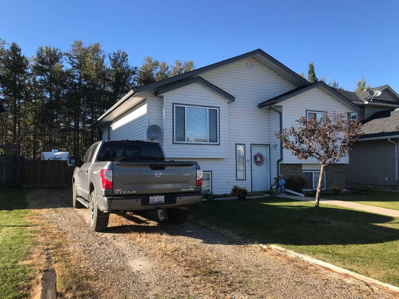 Fox Creek, AB T0H 1P0,604 10 AVE