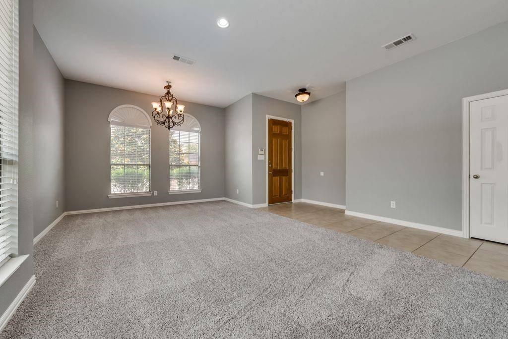 Mckinney, TX 75069,817 Hardwood Drive