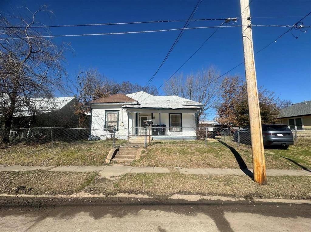 Greenville, TX 75401,1612 Jones Street