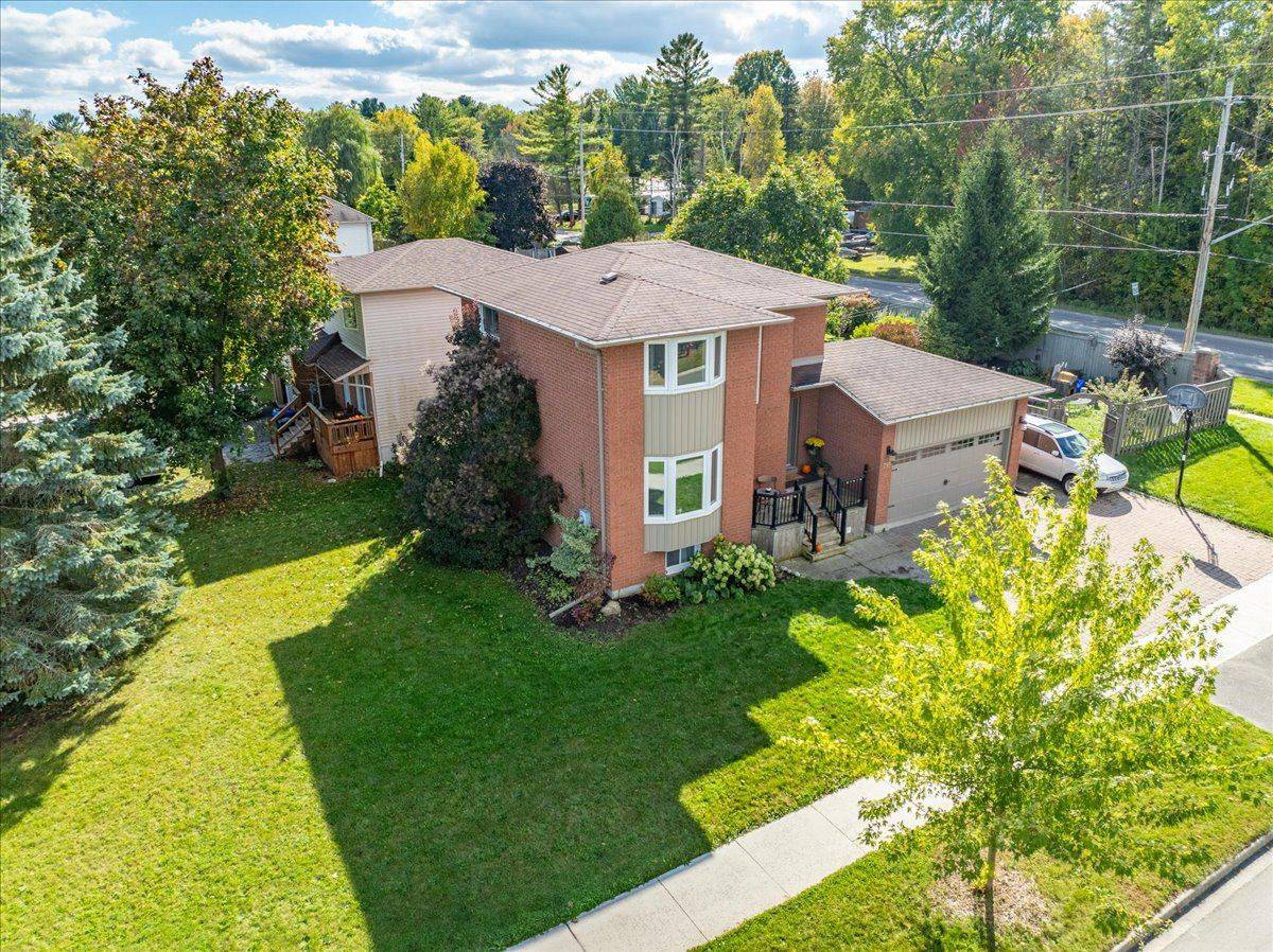 Innisfil, ON L9S 2H3,795 Rose LN