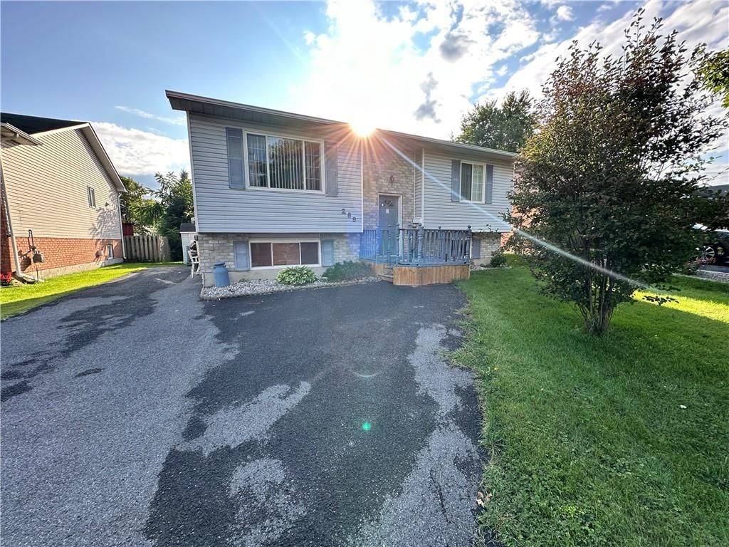 Cornwall, ON K6H 7C6,289 IVAN CRES