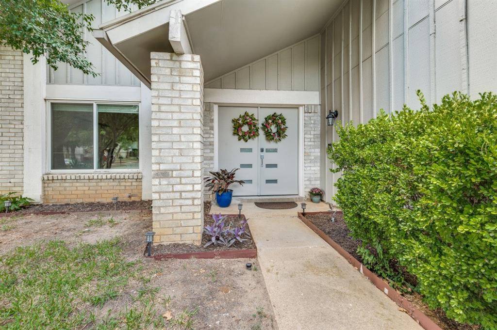 Bedford, TX 76021,3233 Willow Bend