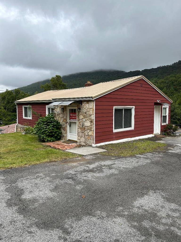 Bluefield, WV 24701,3232 E Ridgecrest