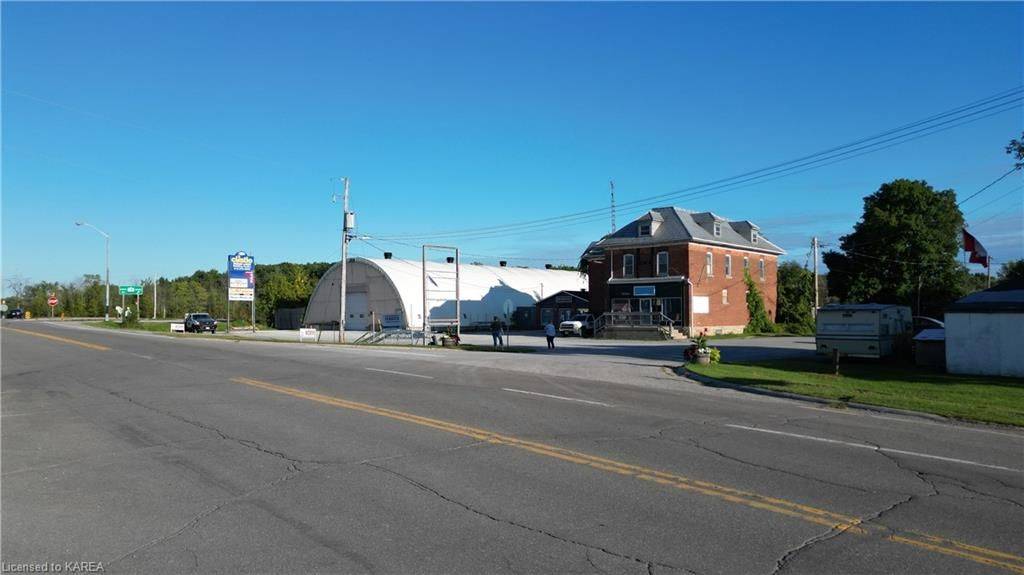 Rideau Lakes, ON K0G 1E0,7719 HIGHWAY 42 N/A