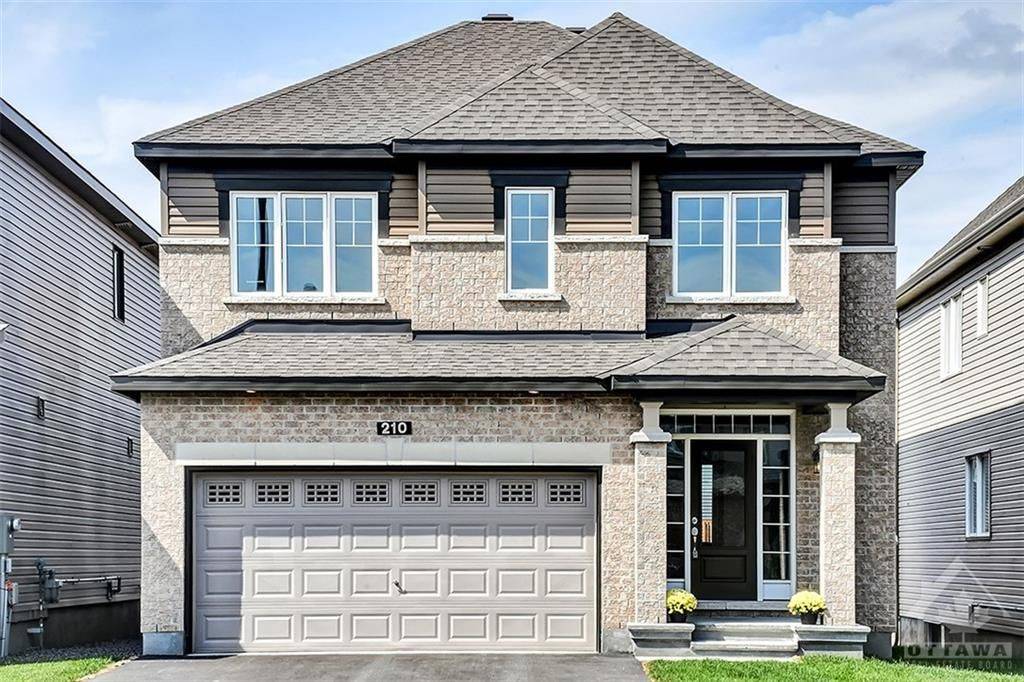 Stittsville - Munster - Richmond, ON K2S 2H9,210 KIMPTON DR