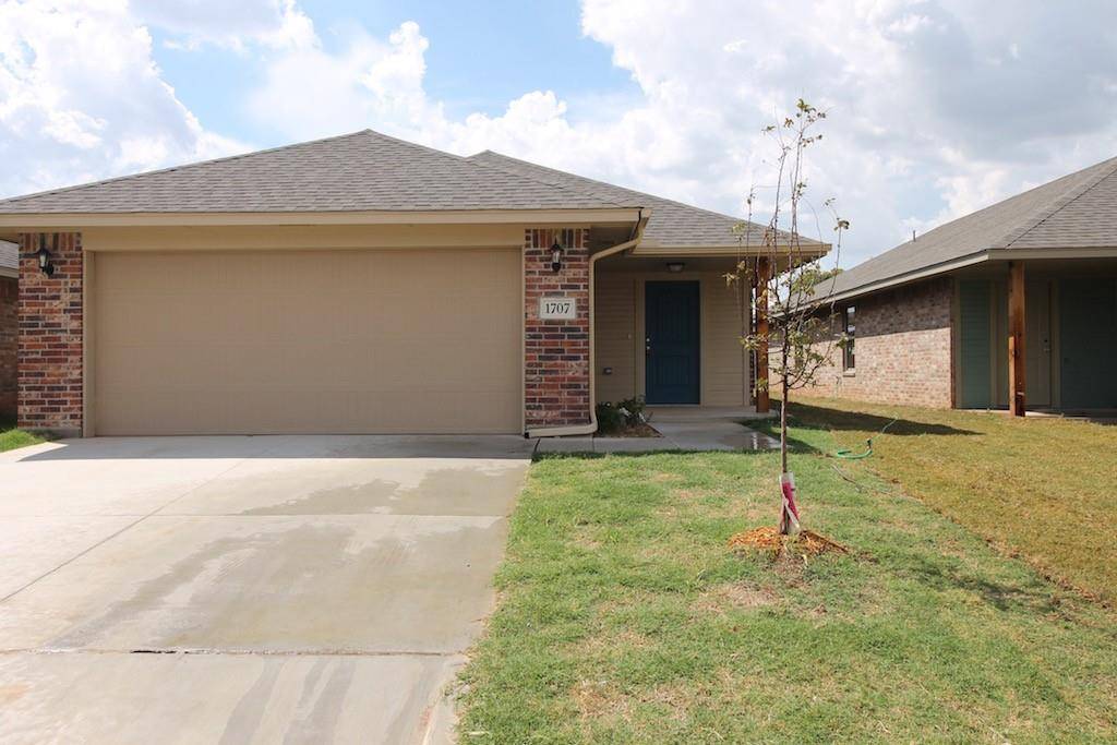 Oklahoma City, OK 73128,1707 Everglade Court