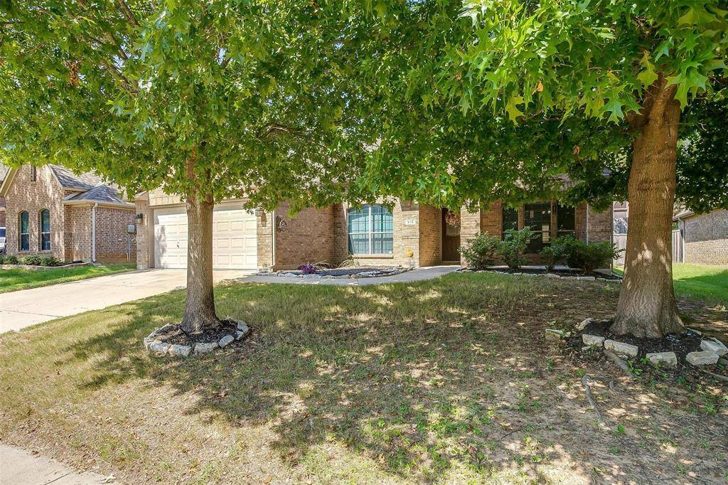 Burleson, TX 76028,916 Monticello Drive