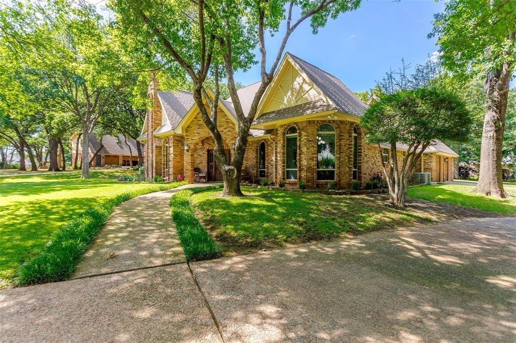 Southlake, TX 76092,950 Ginger Court