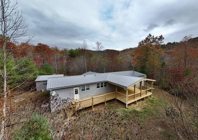 Murphy, NC 28906,318 Tyler Ridge