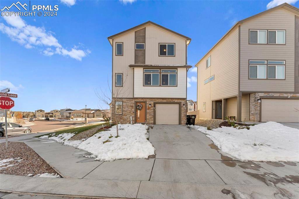 Colorado Springs, CO 80916,903 Cana GRV