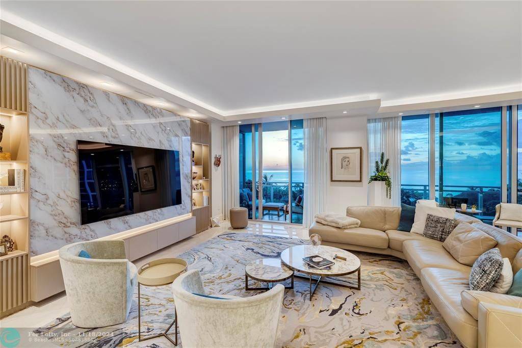 Bal Harbour, FL 33154,10295 Collins Ave  #301