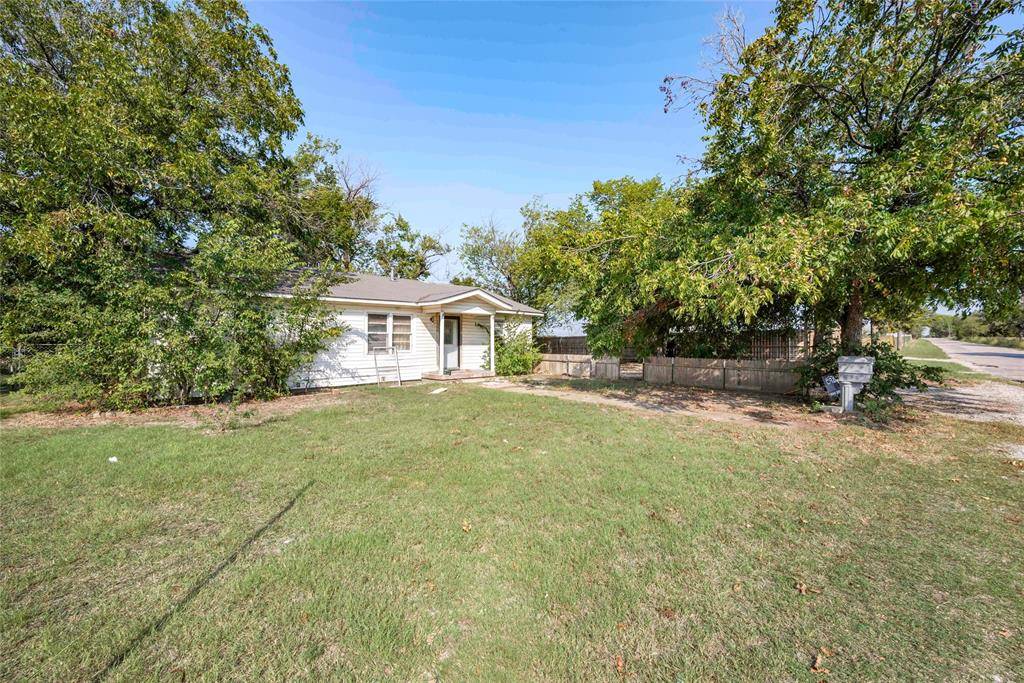 Chico, TX 76431,1300 Cr-1550