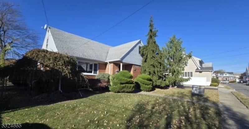 Totowa Boro, NJ 07512,21 Elizabeth Pl