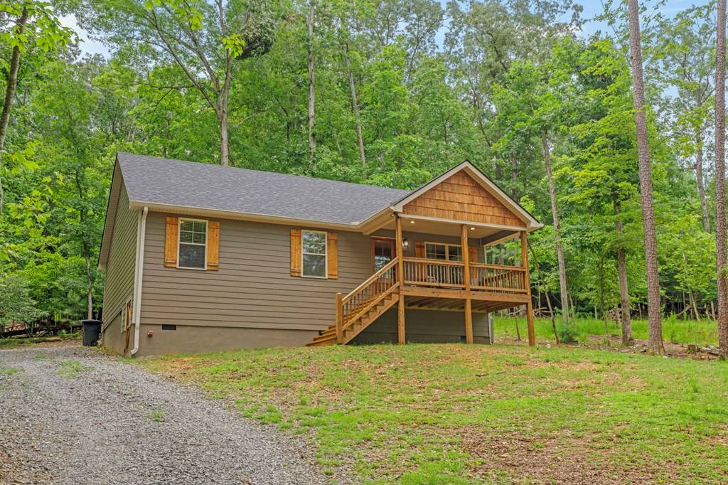 Ellijay, GA 30540,113 Matrix Lane