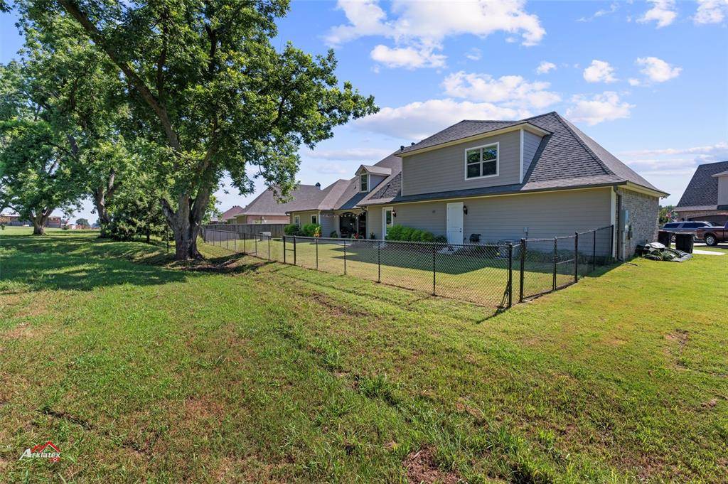 Benton, LA 71006,110 Pear Tree Lane