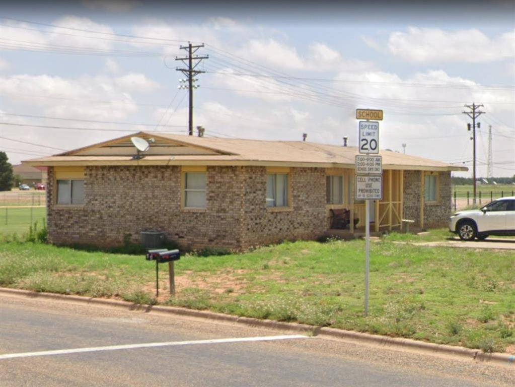 Brownfield, TX 79316,1004 N Ballard Street