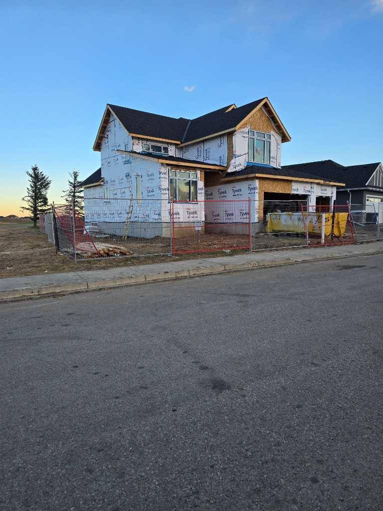 Lyalta, AB T0J1Y1,517 Muirfield CRES