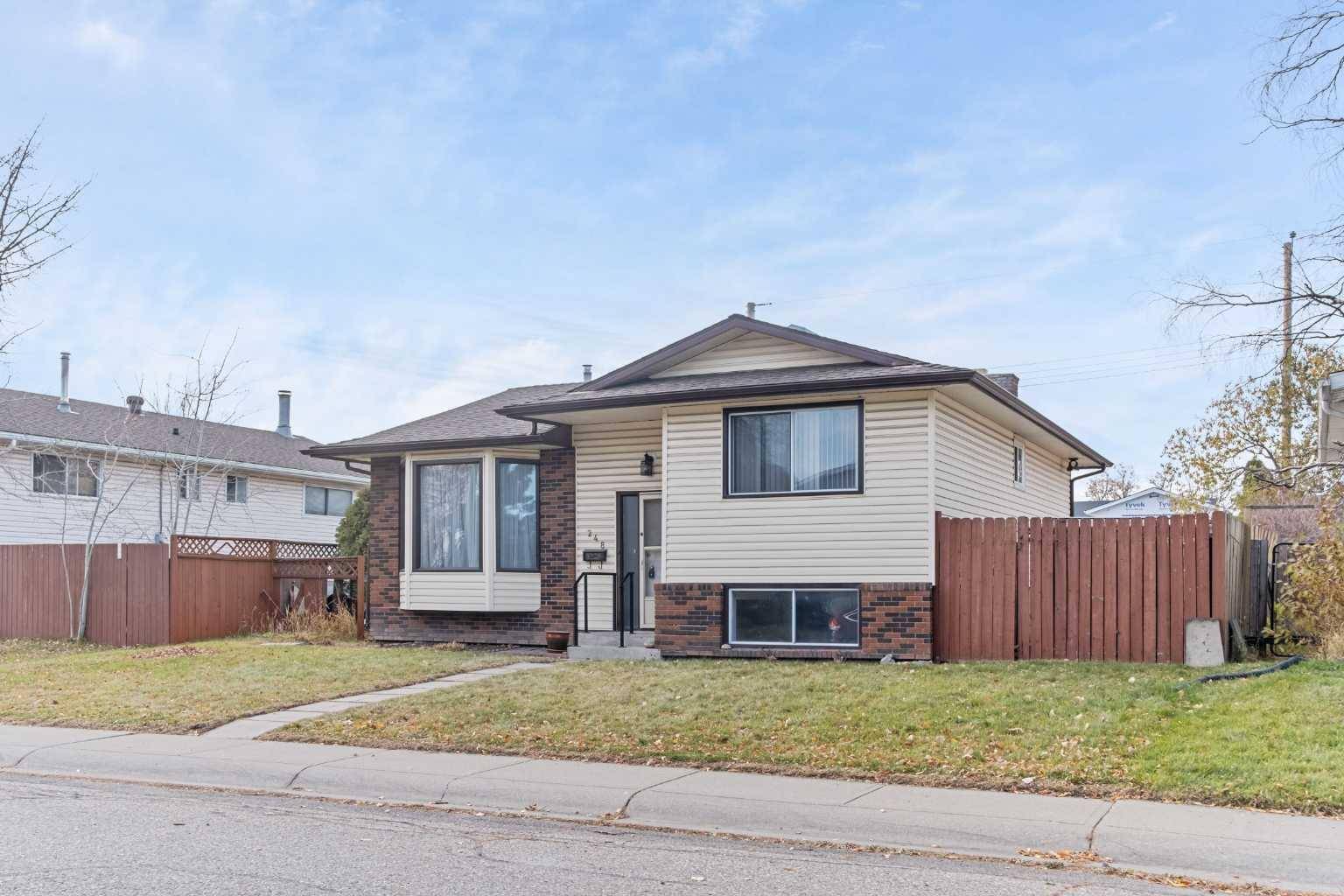 Calgary, AB T2A 4N4,248 Madeira CRES NE