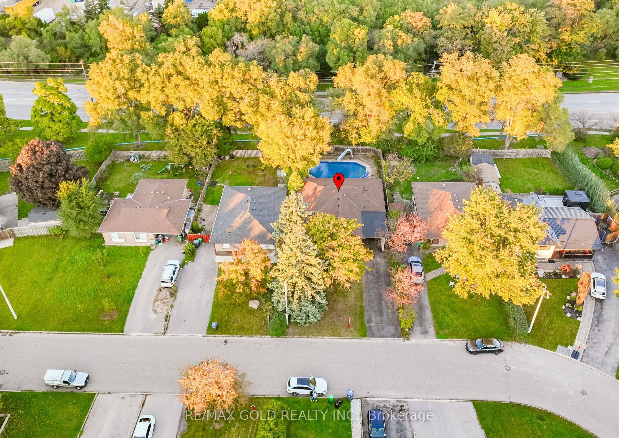 Brampton, ON L6T 1L2,28 Drury CRES