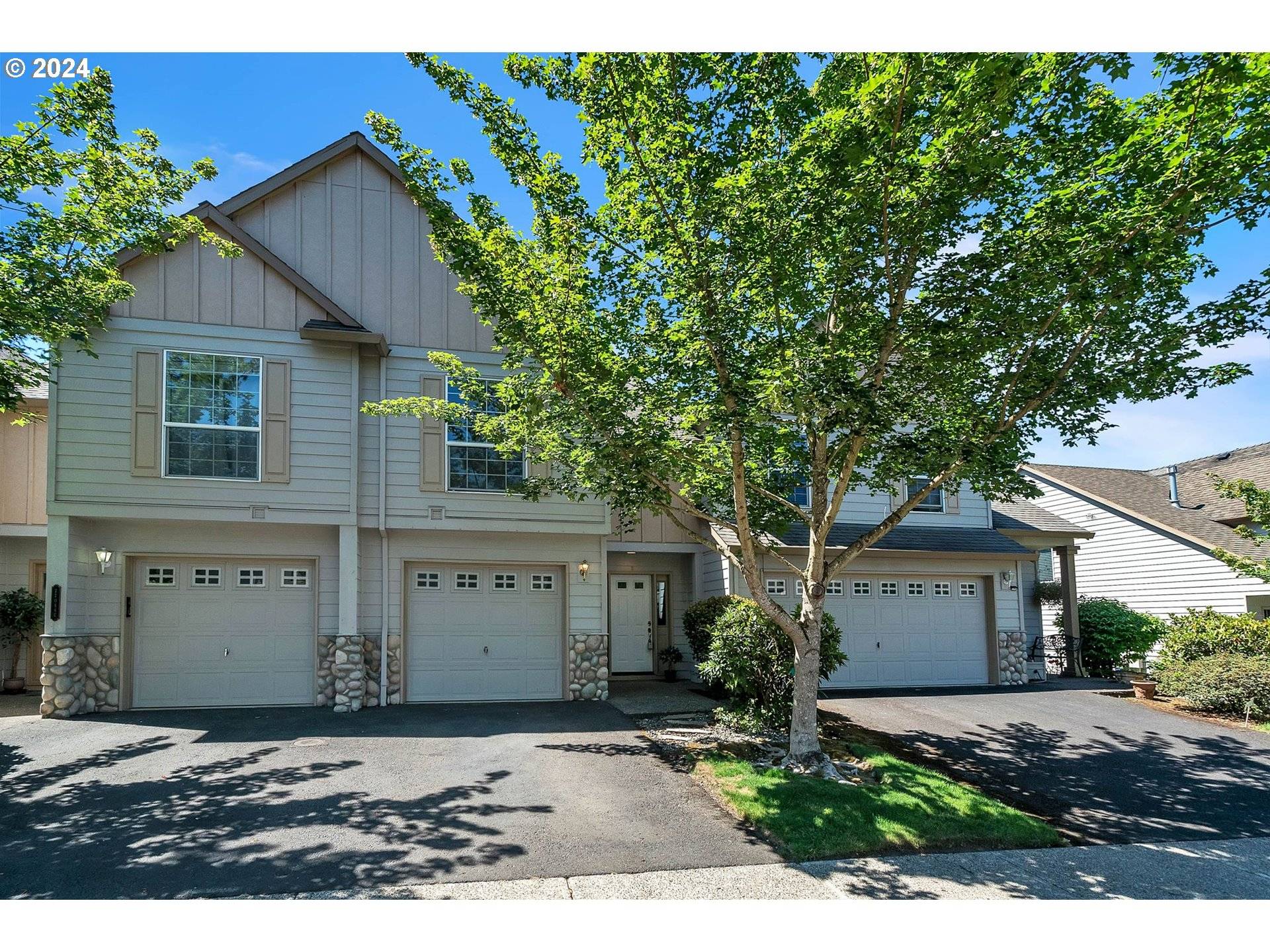 Tualatin, OR 97062,22066 SW GRAHAMS FERRY RD #B