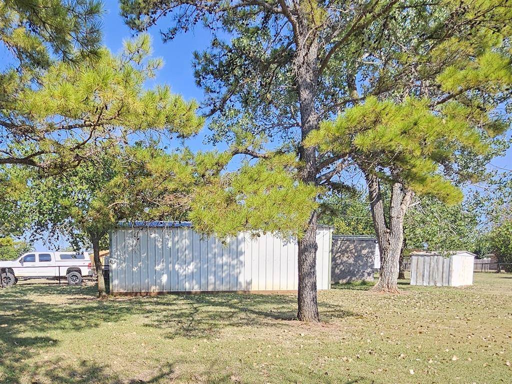 Elmore City, OK 73433,109 W Paul Street