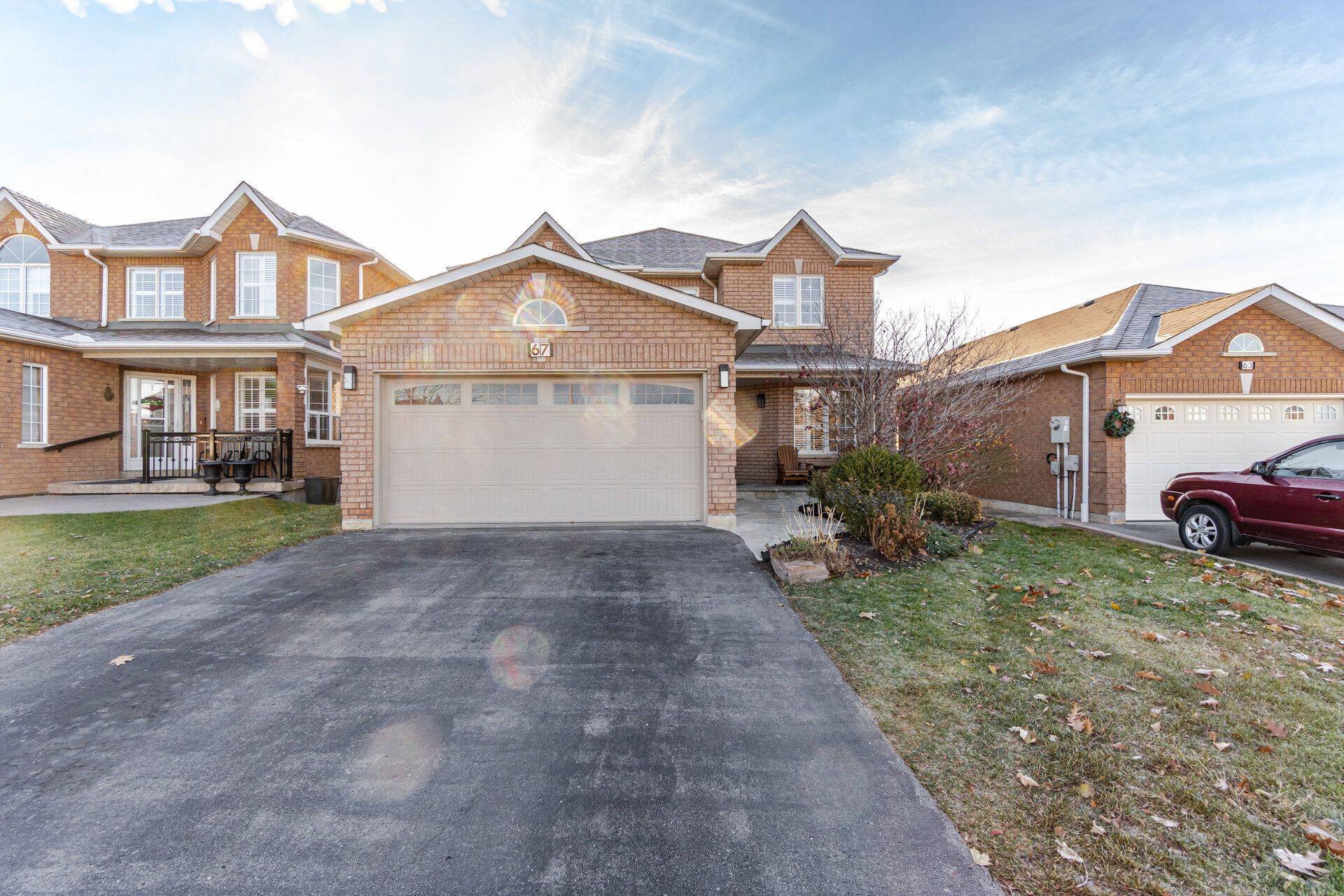 Vaughan, ON L6A 3E3,67 Rosanna CRES