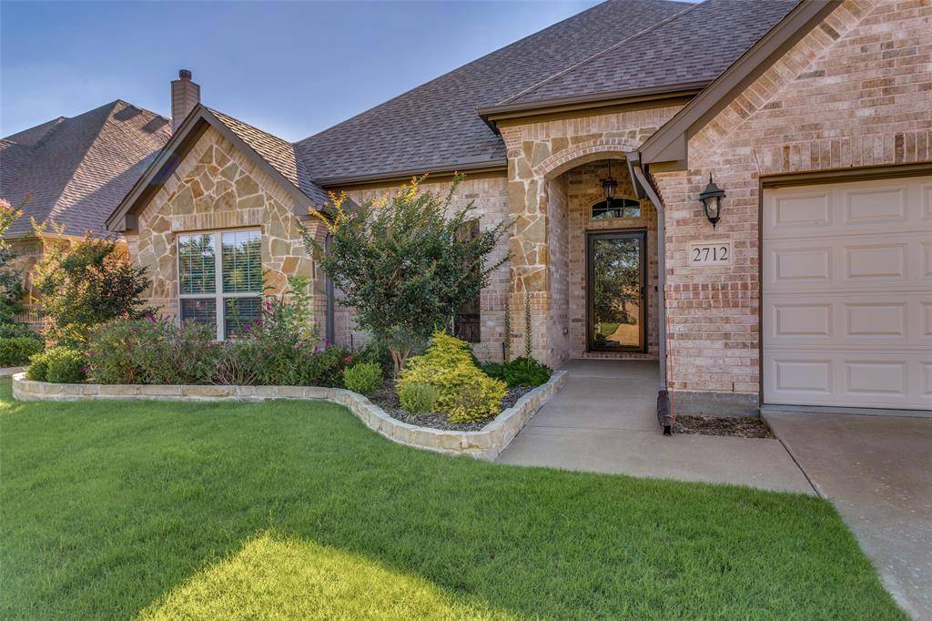 Burleson, TX 76028,2712 Chimney Rock Road