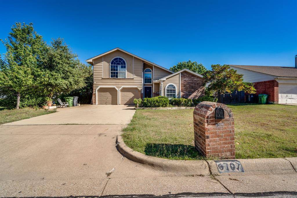 Arlington, TX 76001,6707 Copperwood Court