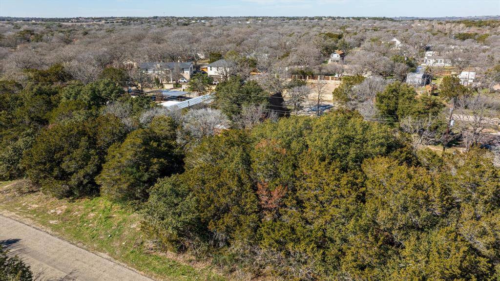 Granbury, TX 76048,2902 E Briarwood Street