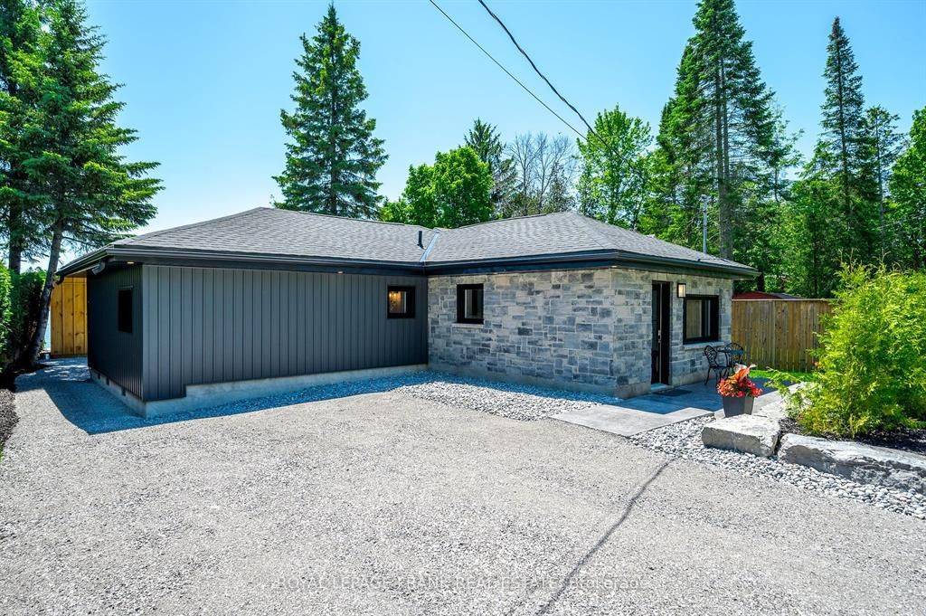 Kawartha Lakes, ON K0M 1A0,178 Front ST W