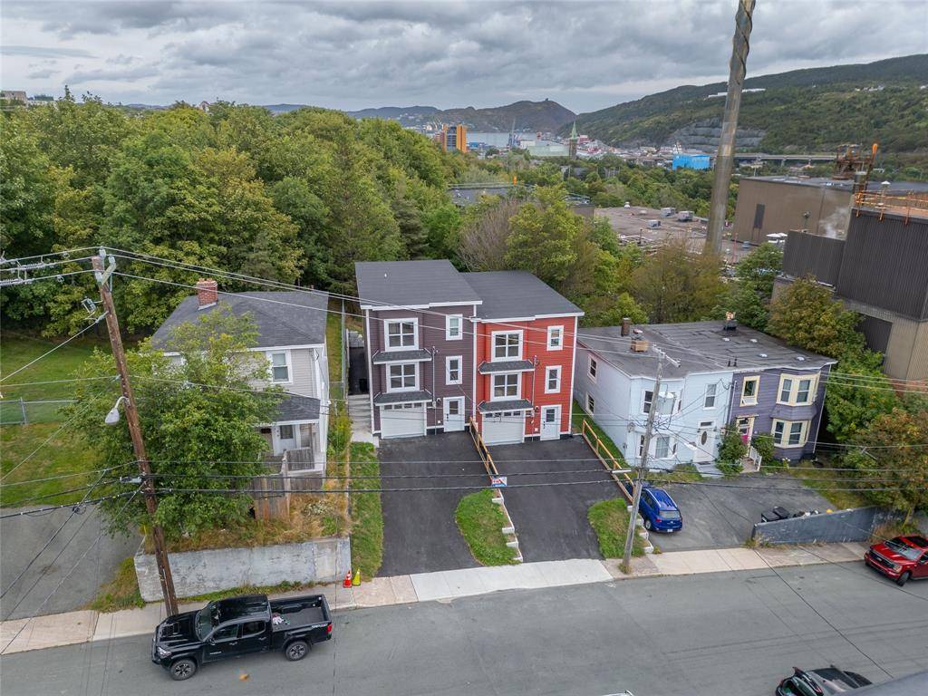 St. John's, NL A1E2V8,66A Leslie Street