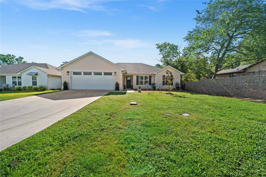 Mineola, TX 75773,117 Lainey Lane