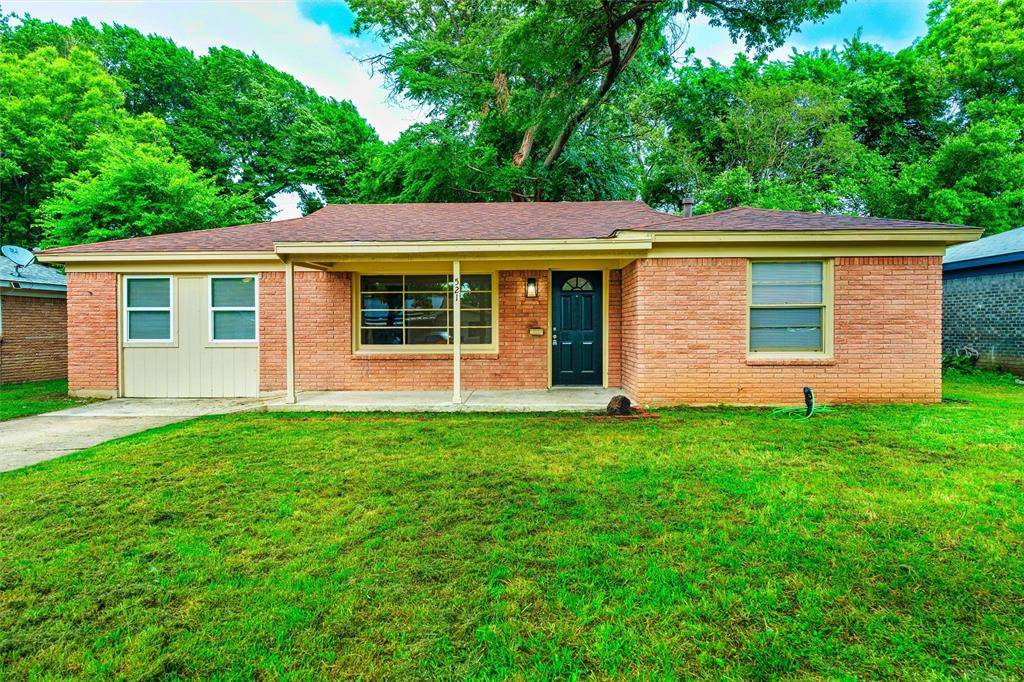 White Settlement, TX 76108,521 Parkside Drive