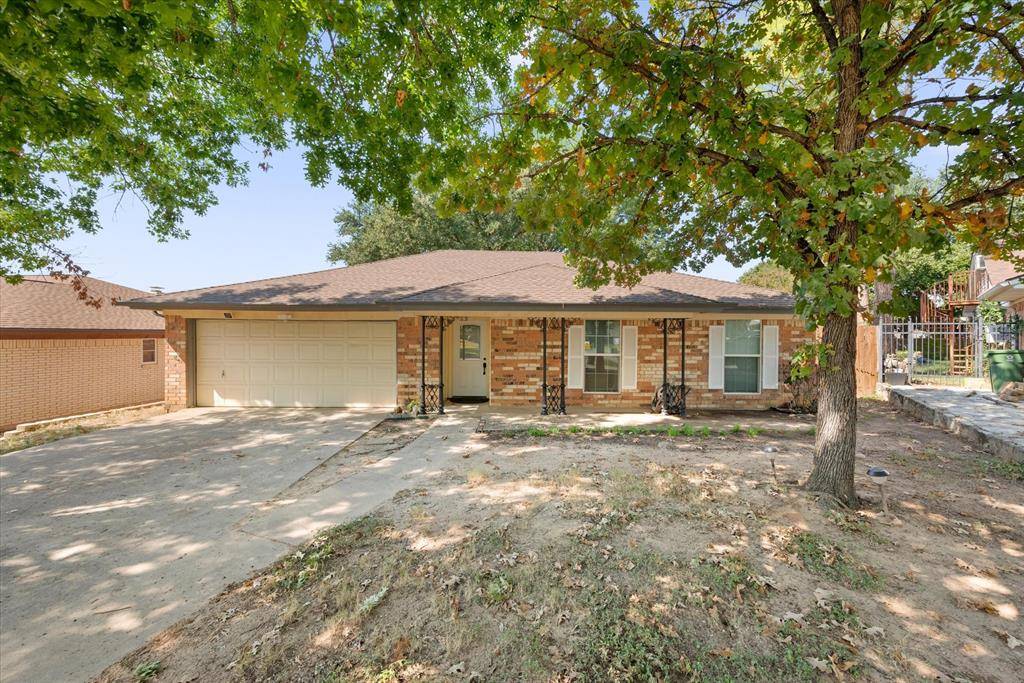 Bedford, TX 76021,1617 Bedford Oaks Drive