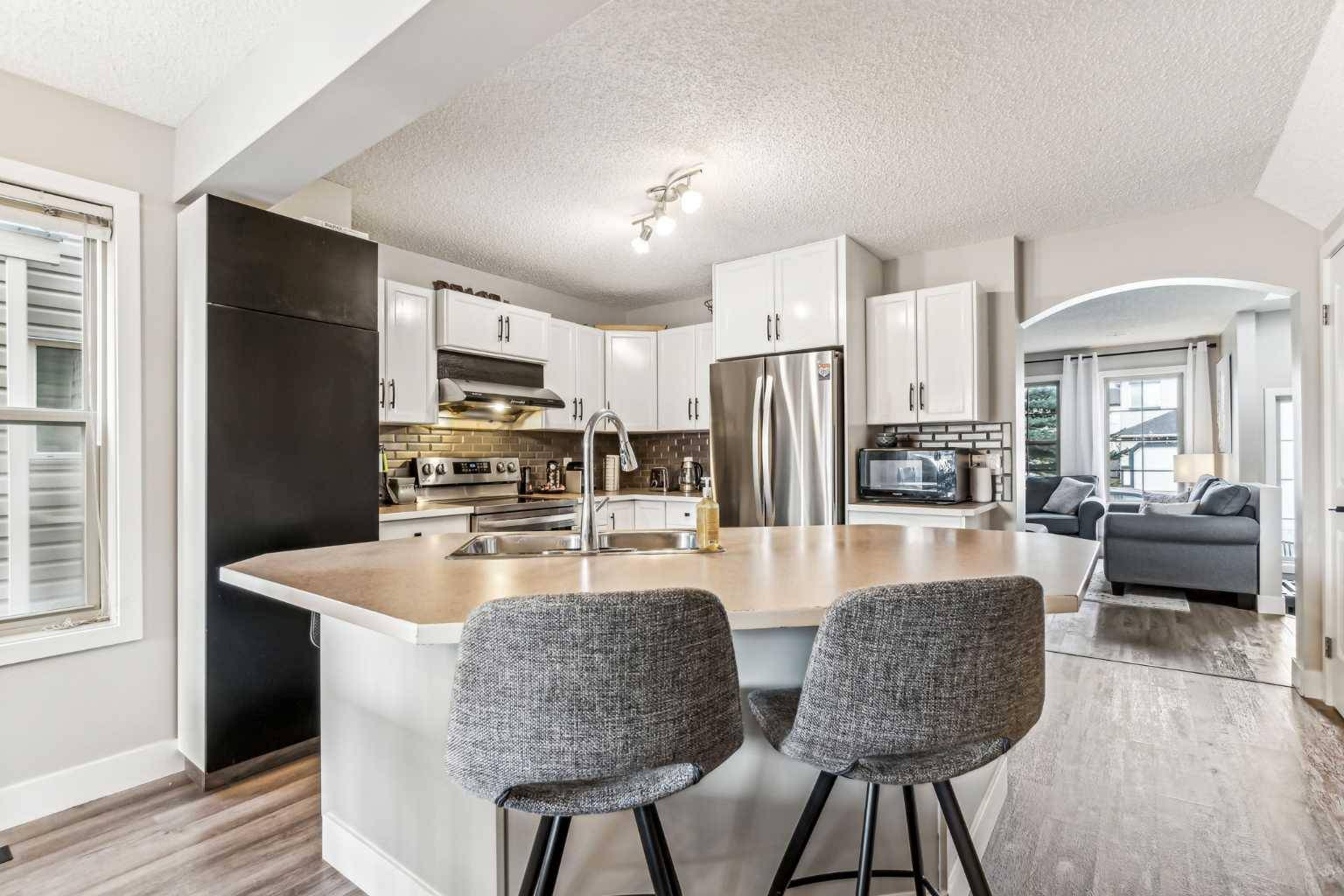 Calgary, AB T3K 6J7,17 Covebrook Close NE