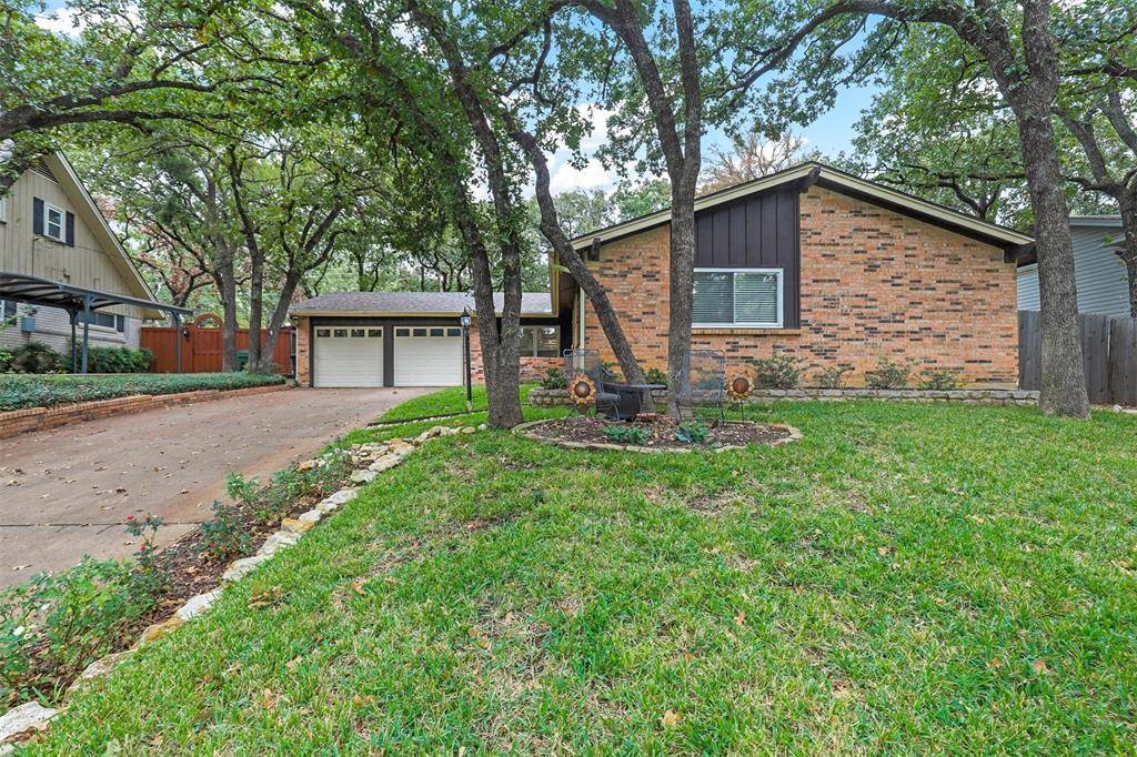 Arlington, TX 76013,3511 Hampshire Drive