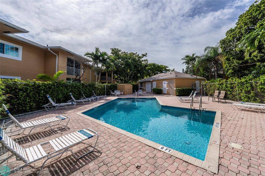 Dania Beach, FL 33004,401 SE 10th St  #207B